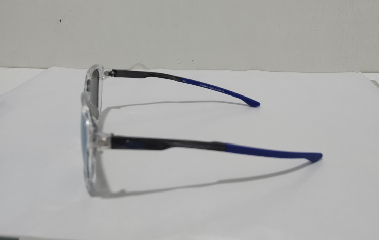 عینک آفتابی مردانه ورزشی اوکلی کد OX8193