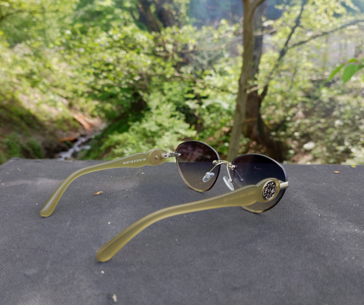 عینک آفتابی زنانه LOEWE کد 85167